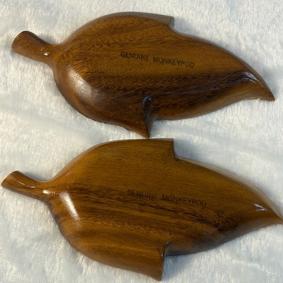 monkey pod Other - Pair Of Vintage Monkey Pod Wood Leaf Shaped Bowls Straight From Granny’s Attic